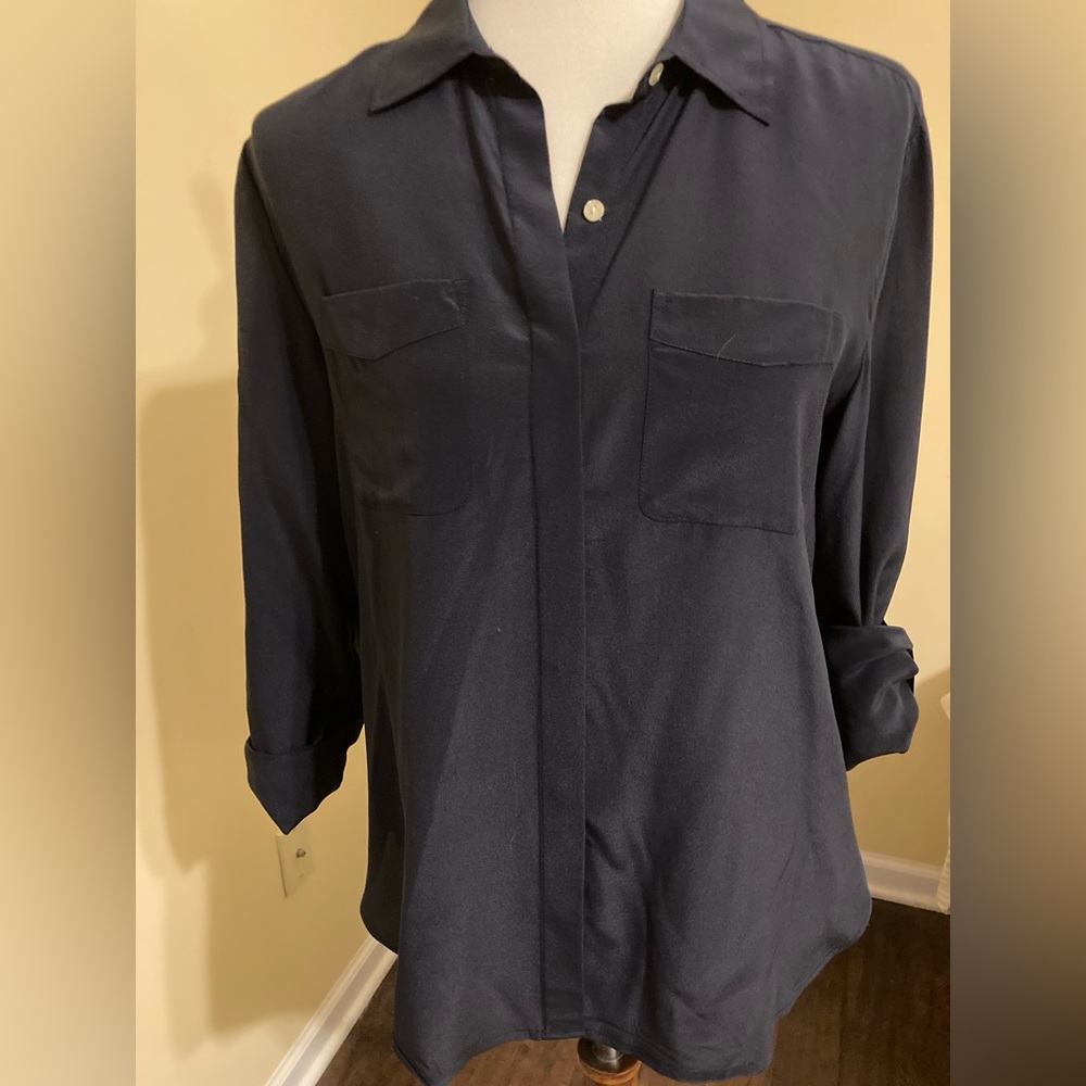 Ann Taylor Navy 100% Silk Blouse Size Small